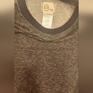 Boys Sweatshirt Size 5